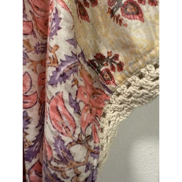 Suzanne‎ Betro Weekend Women’s Large Cream Pink Floral V-Neck - Picture 3 of 10